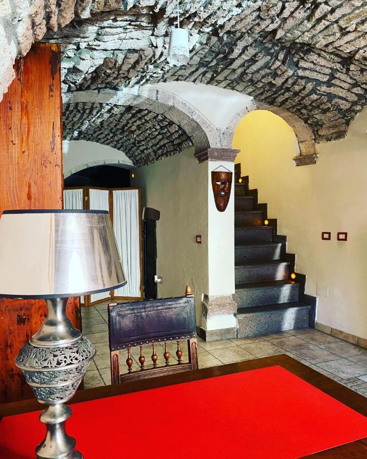 Hotel La Vecchia Torre à Bosa Extérieur photo