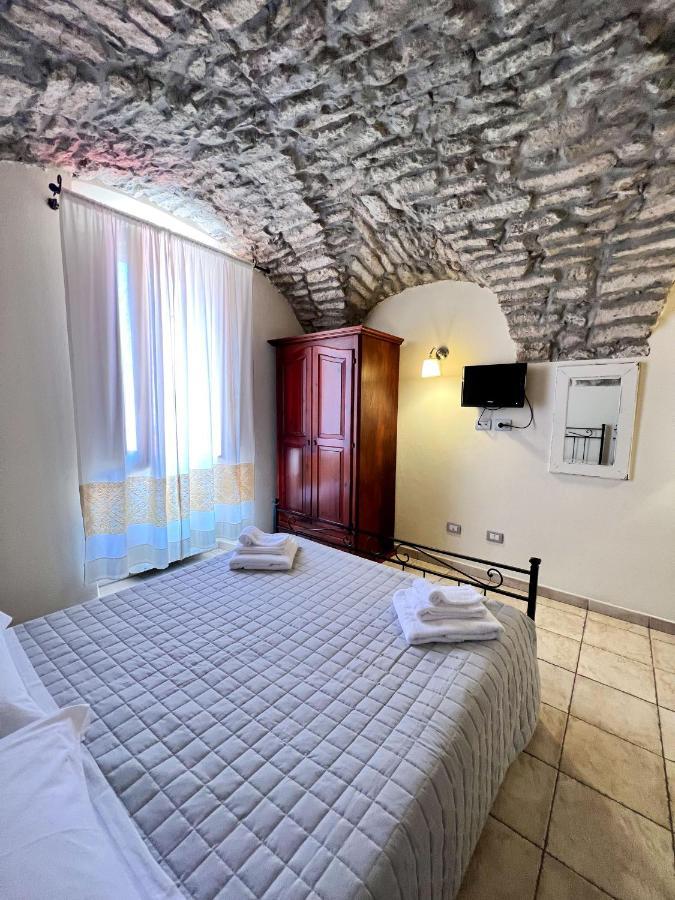 Hotel La Vecchia Torre à Bosa Extérieur photo
