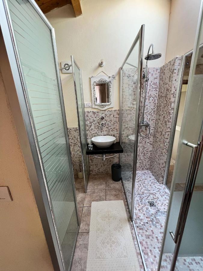 Hotel La Vecchia Torre à Bosa Extérieur photo