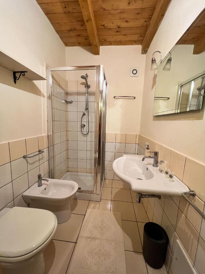Hotel La Vecchia Torre à Bosa Extérieur photo
